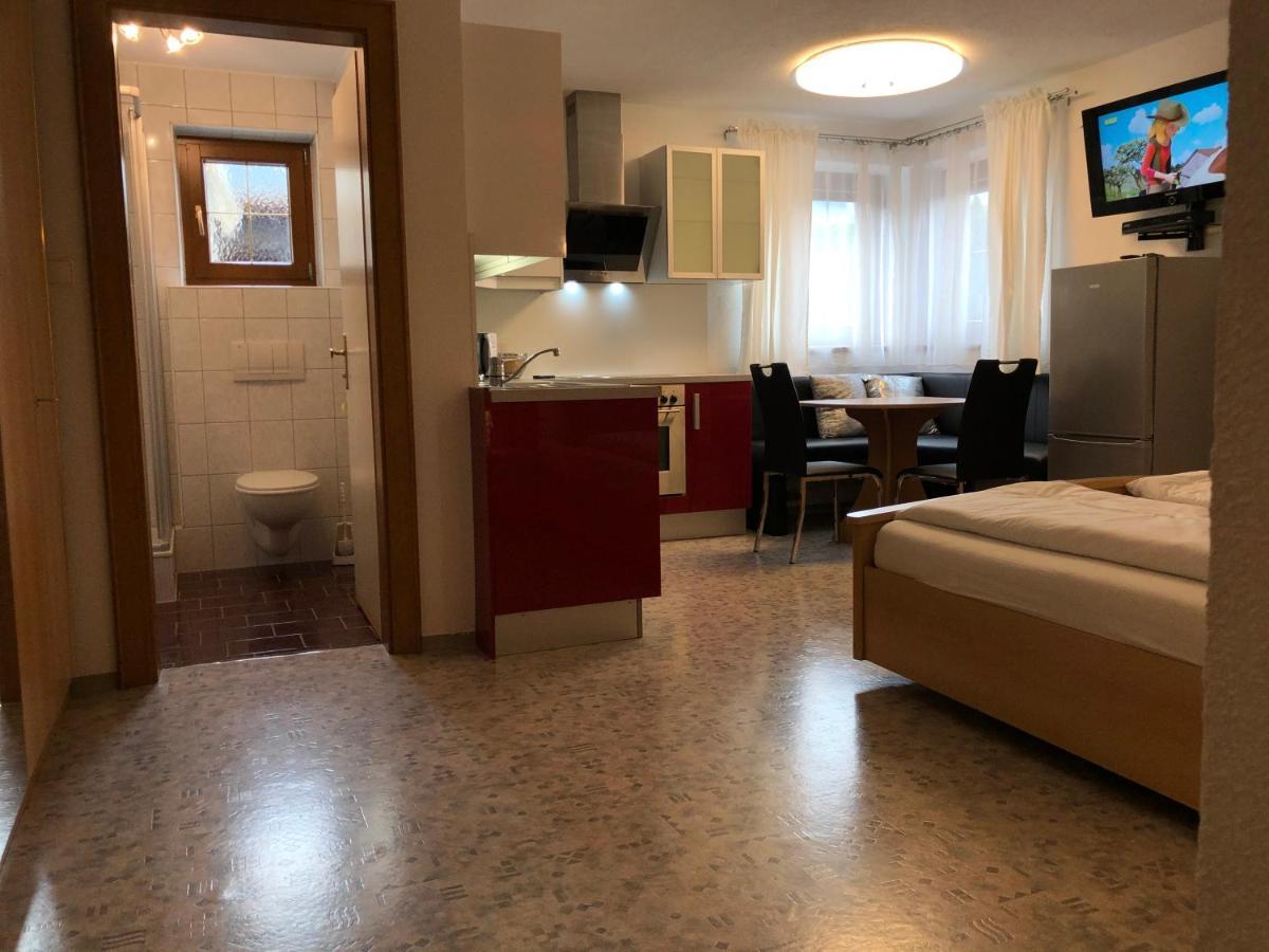 Ferienwohnung Eg Familie Meinschad Rietz Екстериор снимка